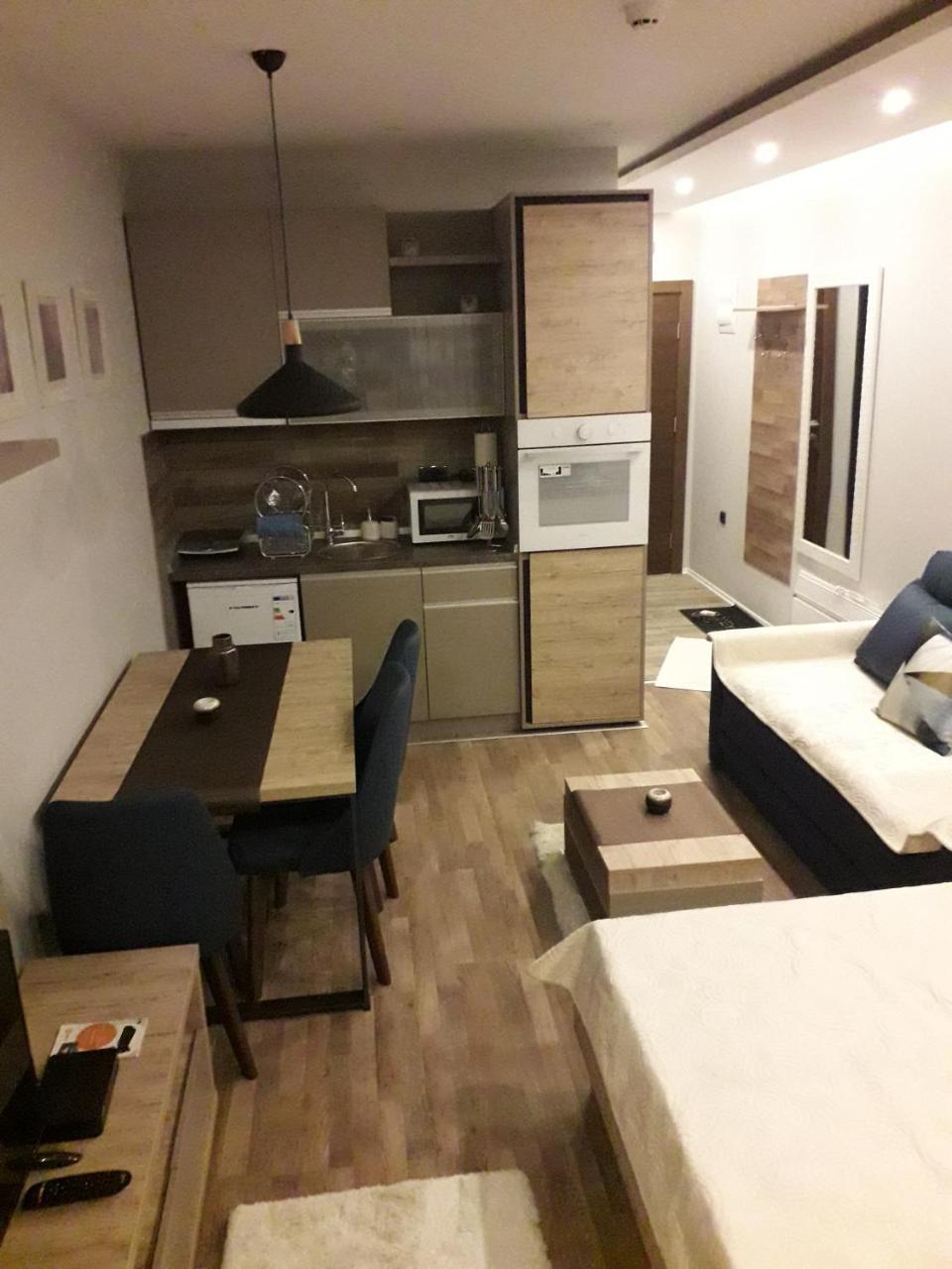 Apartman Lux Premier 09 Κοπαόνικ Εξωτερικό φωτογραφία